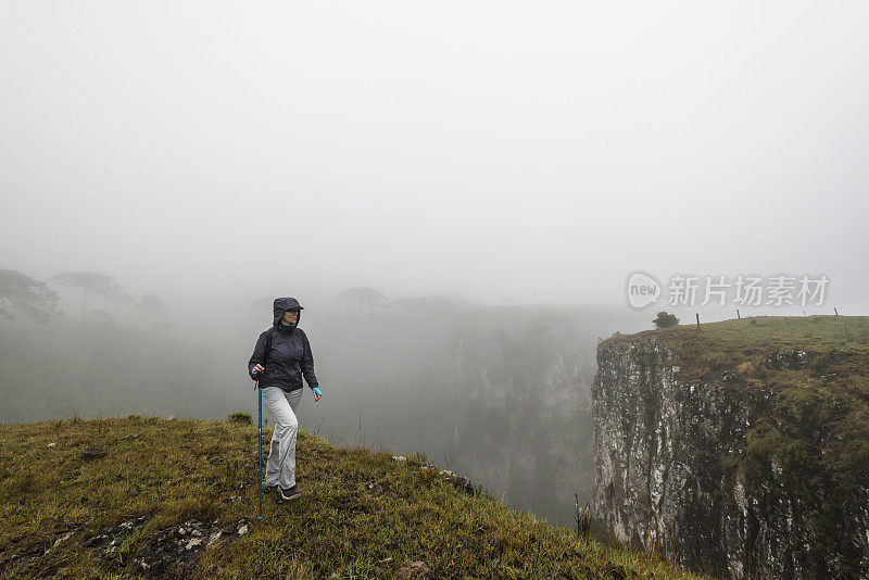 Serra Catarinense(里约热内卢Laranjeiras峡谷)